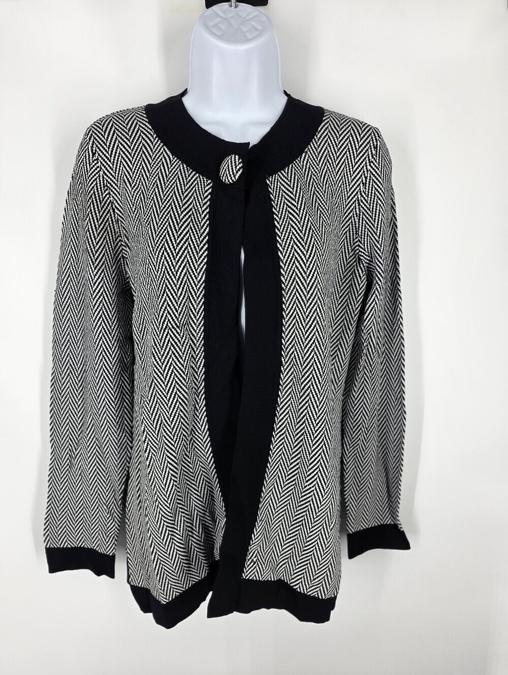 Yarn & Stitches Black White Chevron Cardigan Small S Herringbone Single Button